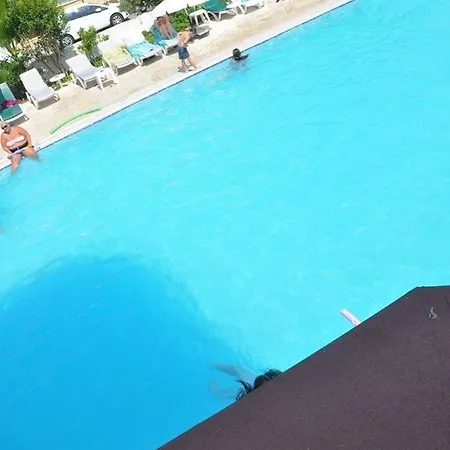 Apart Otel Sayar 2*