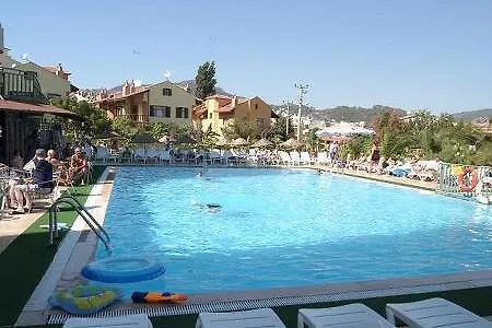 Apart Otel Sayar 2*