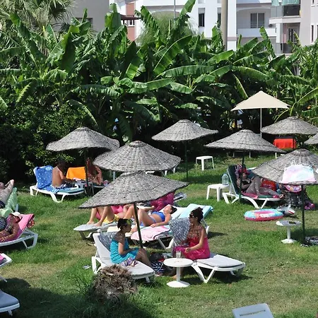 Sayar Aparthotel 3*