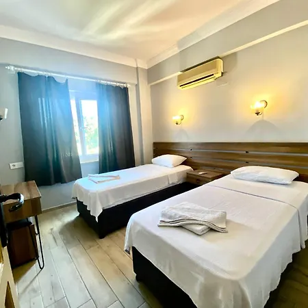 Apartmanhotel Sayar 3*