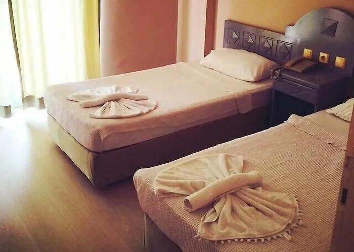Aparthotel Sayar 3*